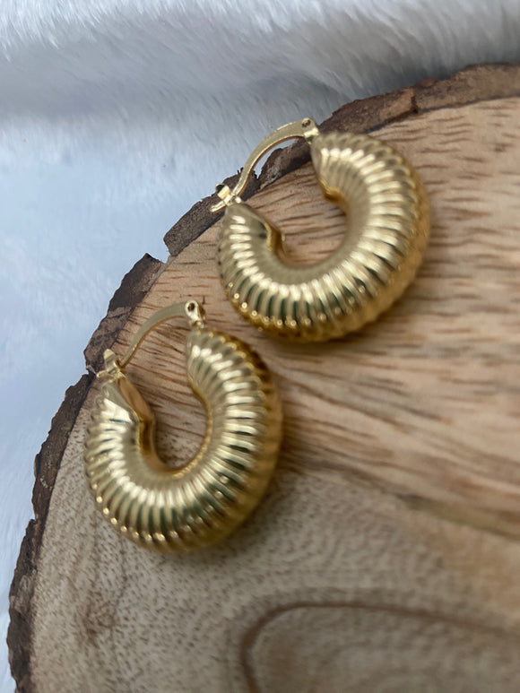 Bold texturized hoops
