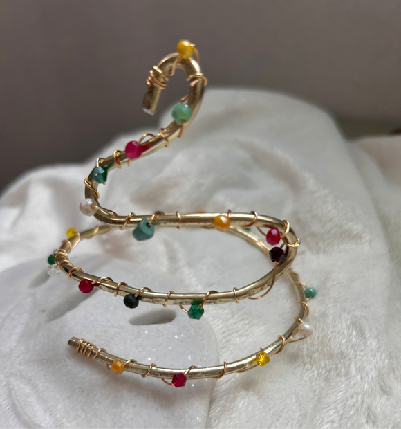 Stones arm cuff