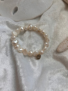 Freshwater pearls bracelet 8mm
