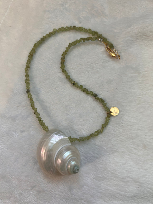 Yirah necklace