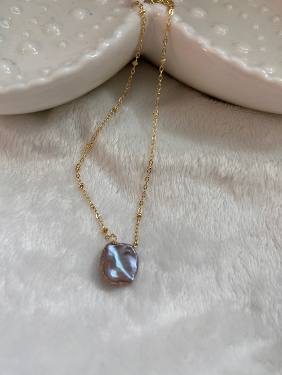 Carola choker