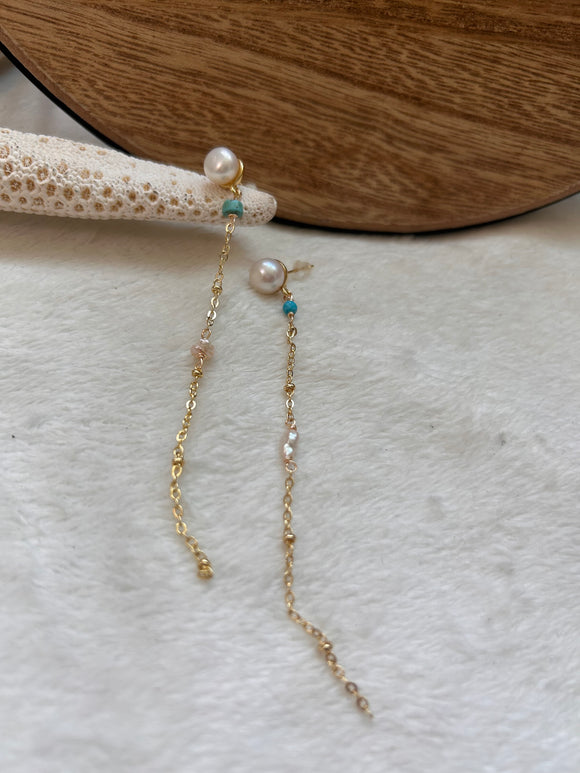 Waterfall pearly studs