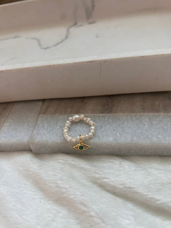 Tiny eye ring