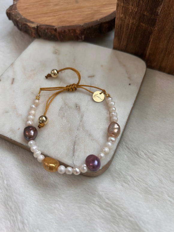 Freshwater bracelet