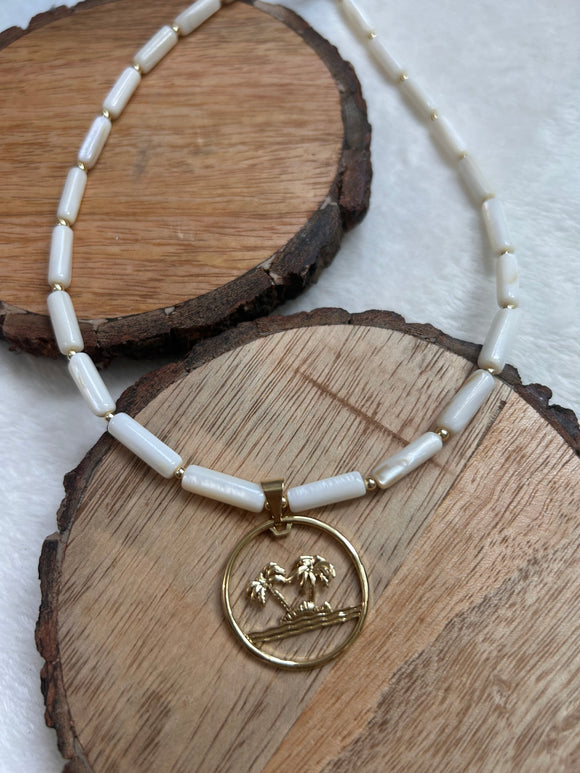 Mother of pearl choker