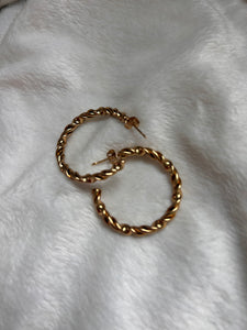 Twisted hoops