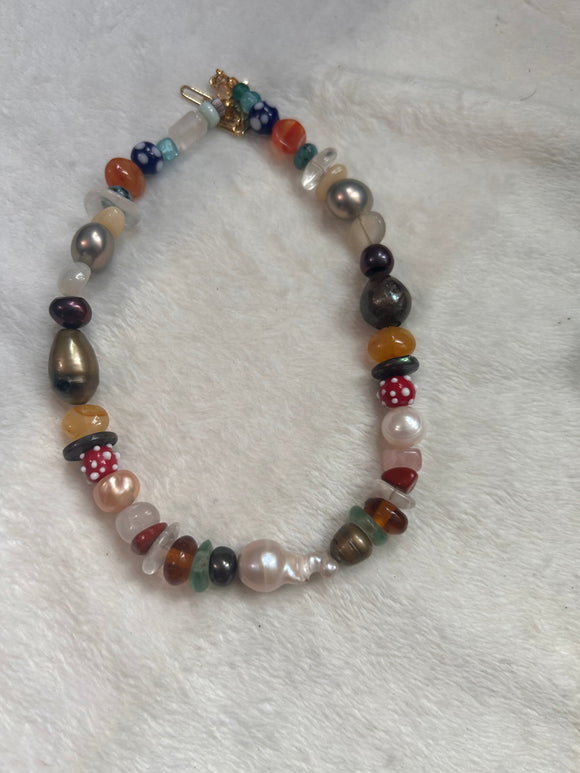 Stones OofK necklace 1