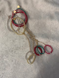 Elastic hand chains