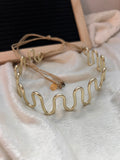 Olas cuff choker