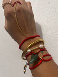 Elastic hand chains