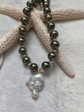 Crystal pearls necklace 5