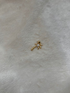 Pearly palm charm