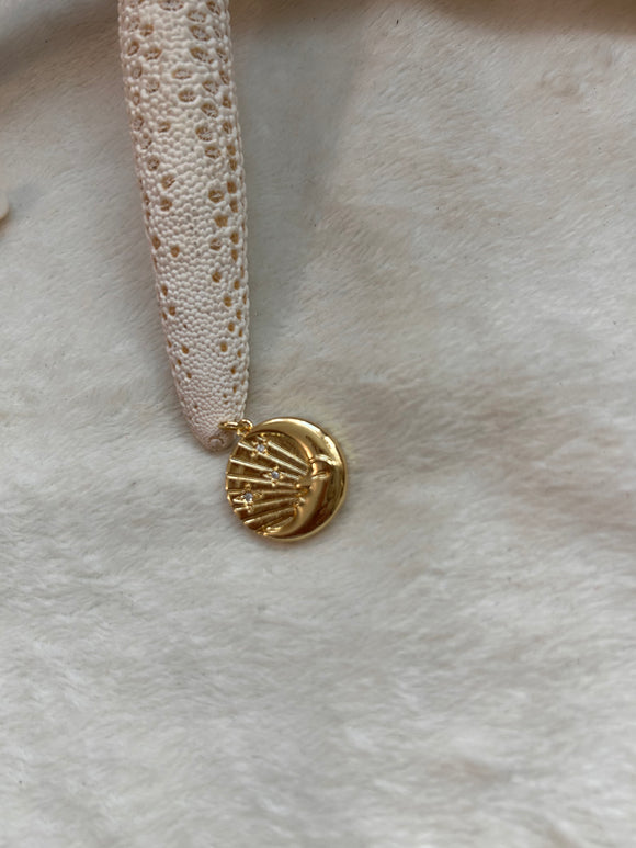 Moon shine charm
