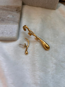 Unusual earrings