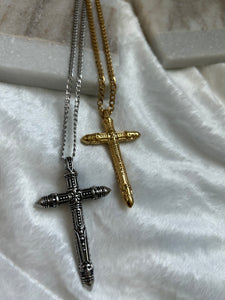 Chunky cross cuban necklace